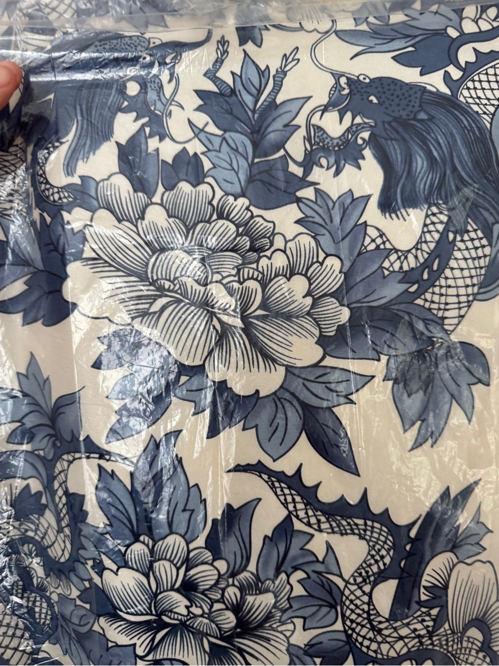 Ralph Lauren Vintage ‘Nanking Dragon’ Silk Shift Dress, size 12 (fits like a 8) - Picture 3 of 10